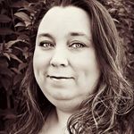 Mary Hyden - @preciousroisin1987 - Instagram