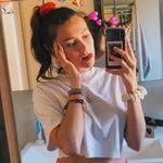 four girls ♡︎ - @marylouxsecret - Instagram