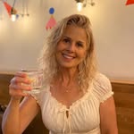 Mary Kate Lundquist - @marylundquist - Instagram