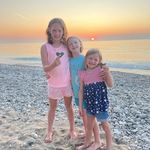 Mary McDevitt Neberieza - @mtnebs - Instagram