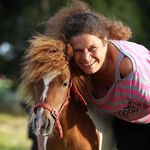 Mary Moreau - @moreaumary14 - Instagram