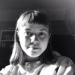 mary nilsen - @therosesniffer - Instagram