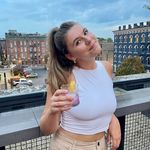 Mary Pippen - @_coolgirlsreadbooks - Instagram