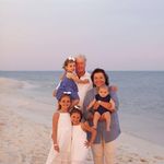 Mary Stremlau Schellerup - @maryschellerup - Instagram