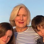 Mary Ellen Vitrano - @mevitrano - Instagram