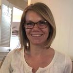 Mary  |  Witty Reads  |  San Diego, CA - @witty_reads - Instagram