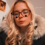 Mary Borchert - @mary_zickii - Instagram