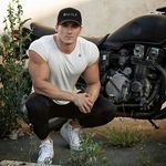 Mathew Lake - @mathew.lake19 - Instagram