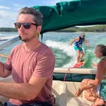 Matt Kennon - @adventuresofaselfiestick - Instagram