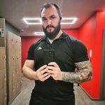 Matt Moles - @theoneandonlymolesy94 - Instagram