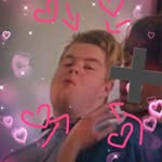 Matthew is my hero - @maniacmatthewadmirer - Instagram