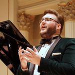 Matthew Newhouse - @matthewnewhousetenor - Instagram
