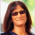 Maureen Andrews - @maureen.andrews.357 - Instagram