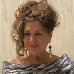Maureen Bond - @maureen.bond.5 - Instagram