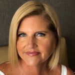 Maureen Crystal - @maureen.crystal - Instagram