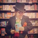 Maureen England - @deardickens - Instagram