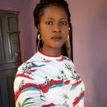 Maureen Gold - @maurine.ndukuba - Instagram