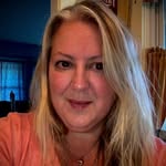 Maureen Herrera - @earthsongfarm - Instagram