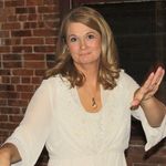 Maureen Holcomb - @maureen.holcomb523 - Instagram