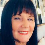 Maureen Hopper - @poshmosh1956 - Instagram