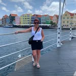 Maureen Jones - @maureenjones7 - Instagram