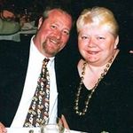 Maureen Kinney - @maureen.kinney.7 - Instagram
