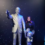 Maureen Long - @ourdisneydaydreams - Instagram