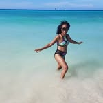 Maureen McLeod - @maumaymaumay - Instagram