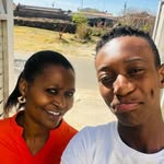 @maureennyembe7._1 - Instagram