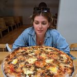 Maureen Schwartz - @maur94 - Instagram