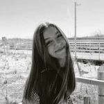 Maureen Tracy - @maureen.tracy.9699 - Instagram