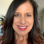 Maureen Tully - @tullymaureen - Instagram