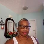 H Maureen Barton-Washington - @mobartwas - Instagram
