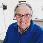 Mavis Bell - @mavisbell2001 - Instagram