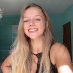 Mavis Perry - @jannfl_ - Instagram