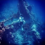 @maxbelow0 - Instagram