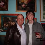 Max Bright - Facebook