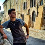 Max Broda - Facebook
