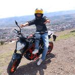 Max Bruss - Facebook