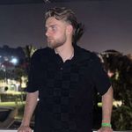 Max Chilcott - @max.chilcott - Instagram