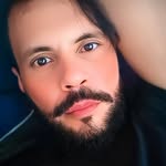 Max Daniel - @e_o_max - Instagram
