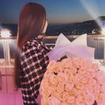 🦋دسته گل|رز ربانی |باکس - @max_flowershopp - Instagram