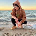 Max Glaser 🪬 - @omgmaxgod - Instagram