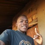 Max Levi - Facebook