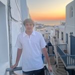 Max Mandella - @maxmandella - Instagram