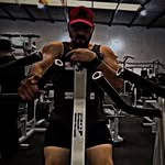 Max Reyes - @mxprofefitt - Instagram