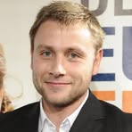 Max Riemelt - Facebook