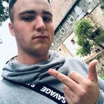 Maximilian Schmuck - @bratan_647 - Instagram