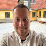 Max Holst Seeger - Facebook