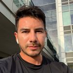 Max Velasco - @lifeaccording2max - Instagram